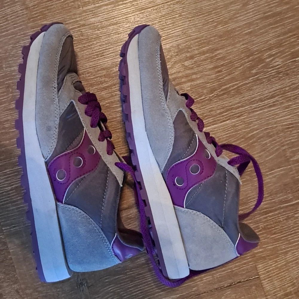 Saucony Grey and Purple Jazz Sneakers - Picture 4 of 7